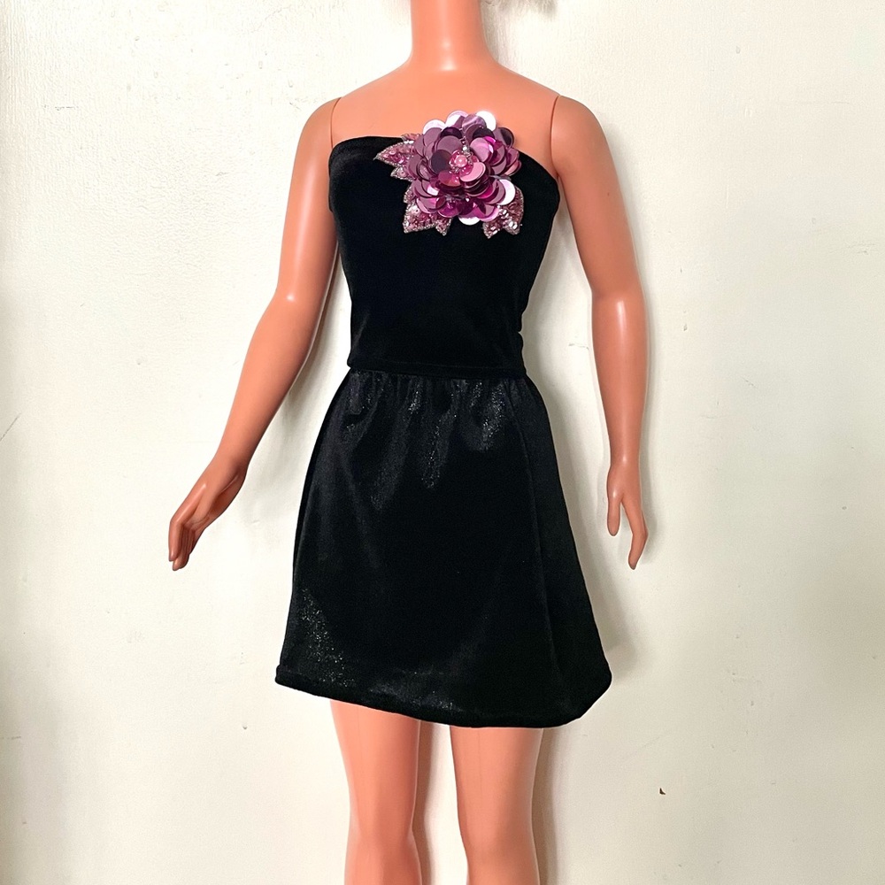 Black Velvet Top with Sequin Rose. Mini Skirt for My Size Barbie Doll 36" New